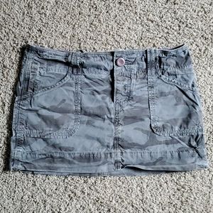 American Eagle skirt